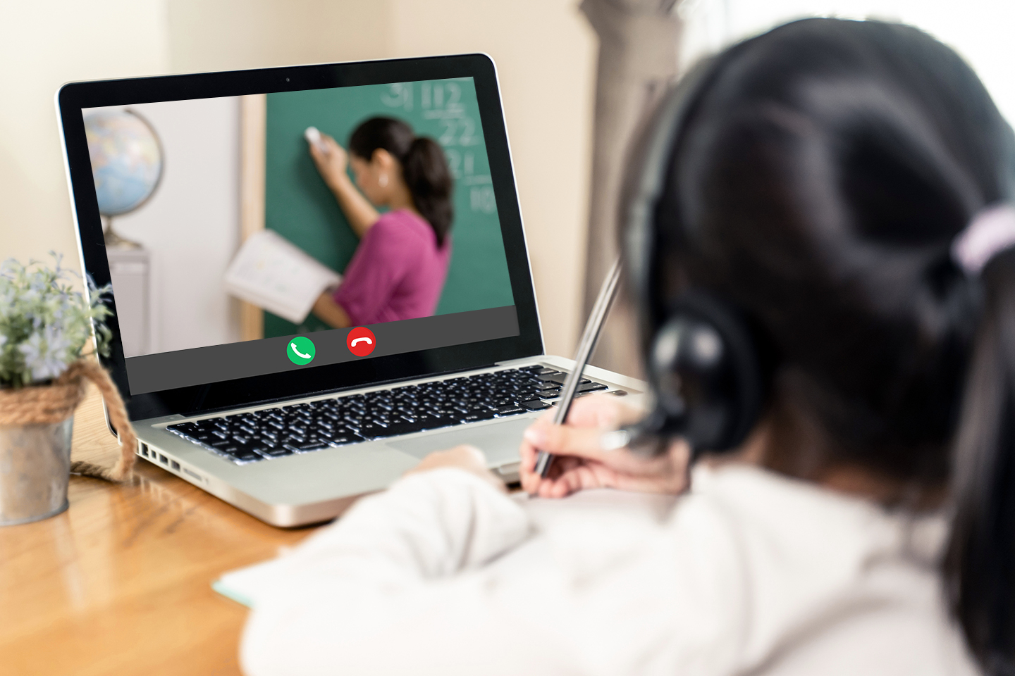 S’adapter à l’école virtuelle | Article de blogue de Kaleido