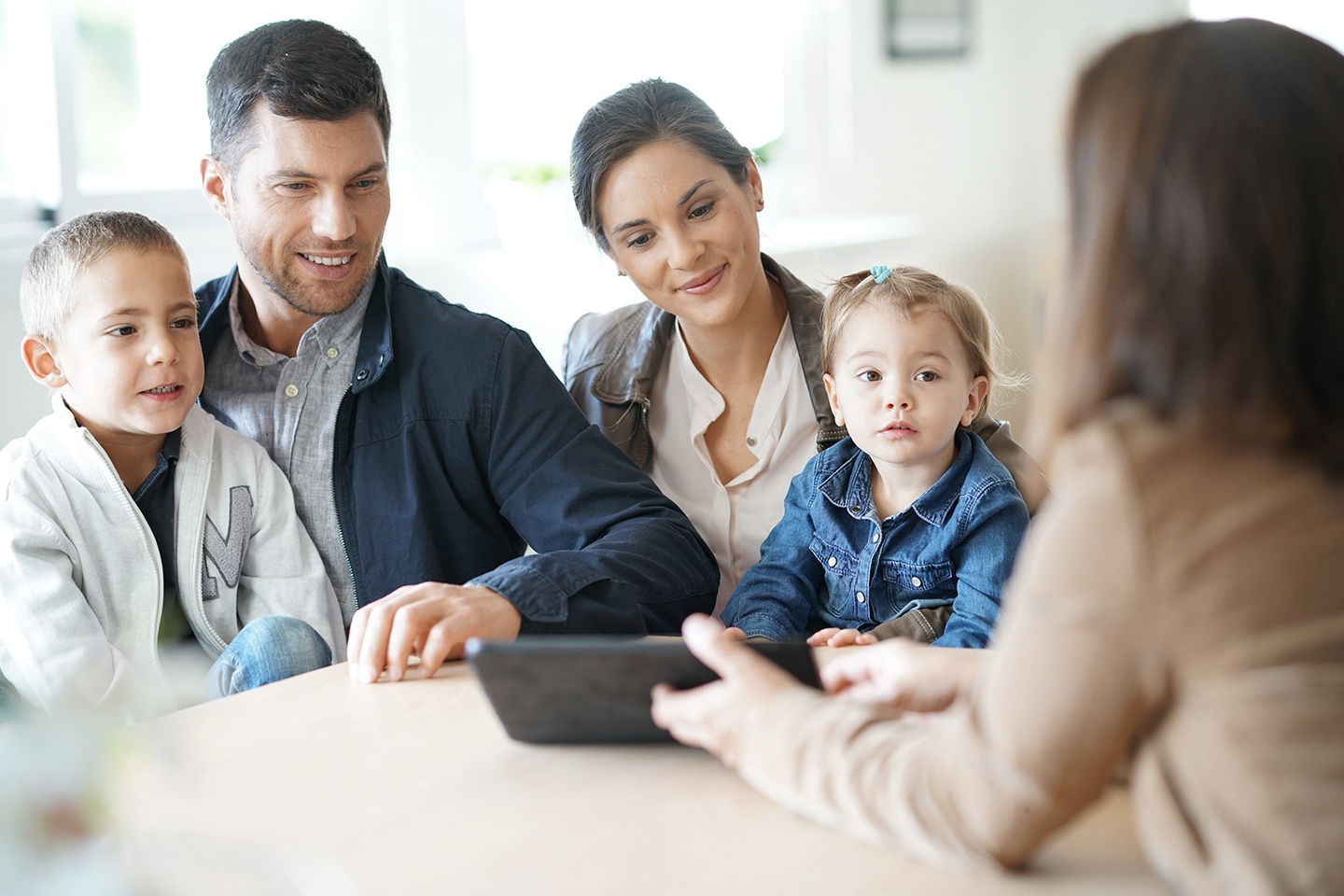 Quelle est la différence entre un REEE, un CELI et un REER? 
 | Article de blogue de Kaleido