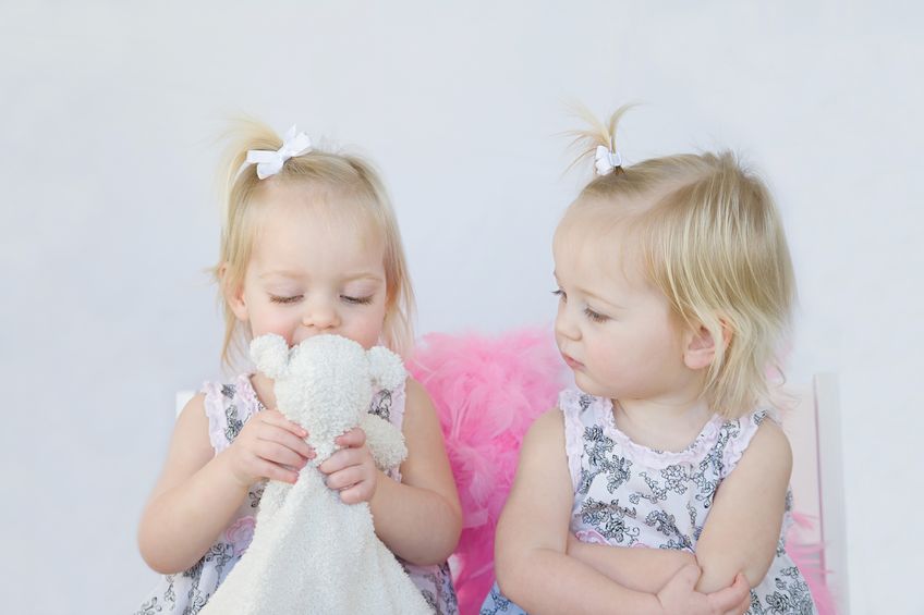 10 trucs pour favoriser l’apprentissage du partage chez l’enfant | Article de blogue de Kaleido